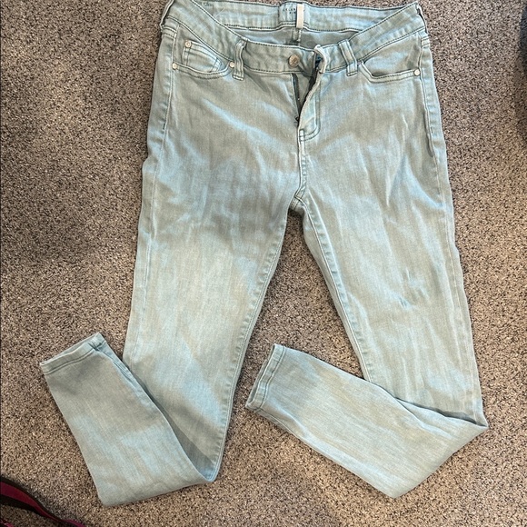 Celebrity Pink Women's Light Blue Skinny Jeans - Picture 1 of 3